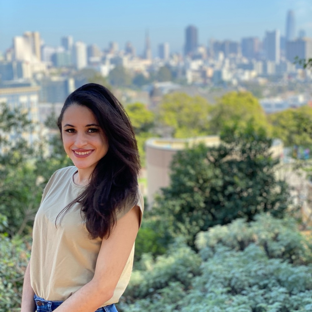 Meet your Posher, Jennifer